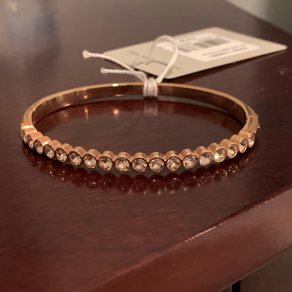 NWT Swarovski crystal rose gold bangle bracelet